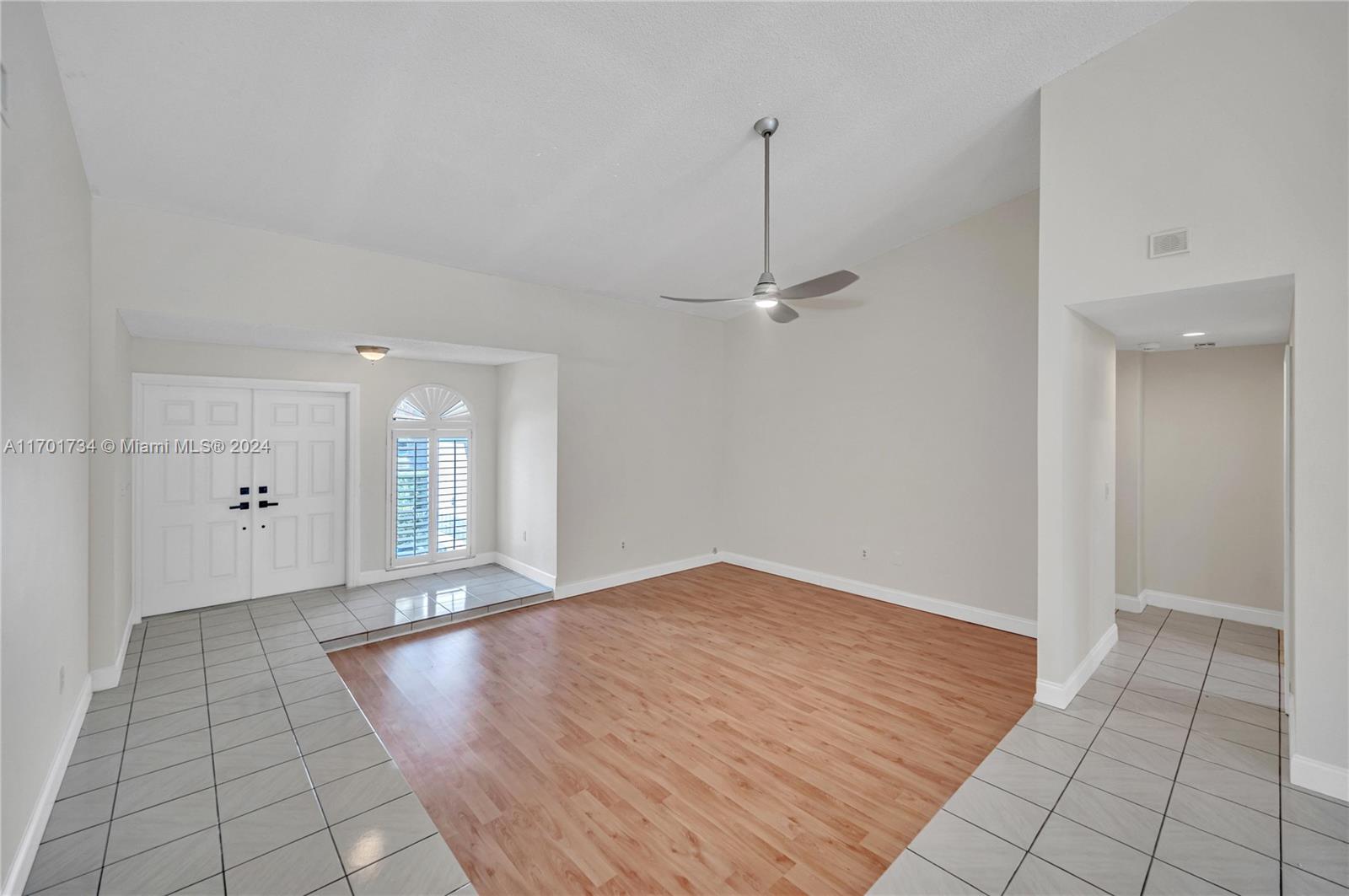OAKWOOD AT THE HAMMOCKS - Residential Lease