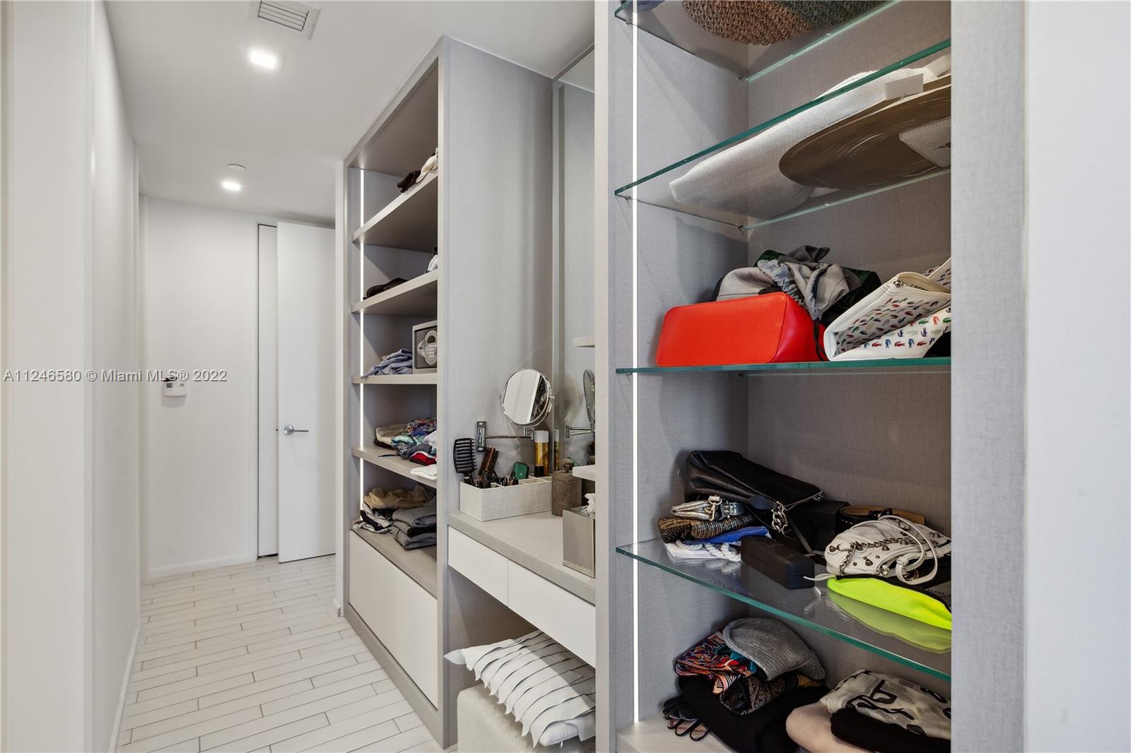 2201 COLLINS AVE CONDO - Residential