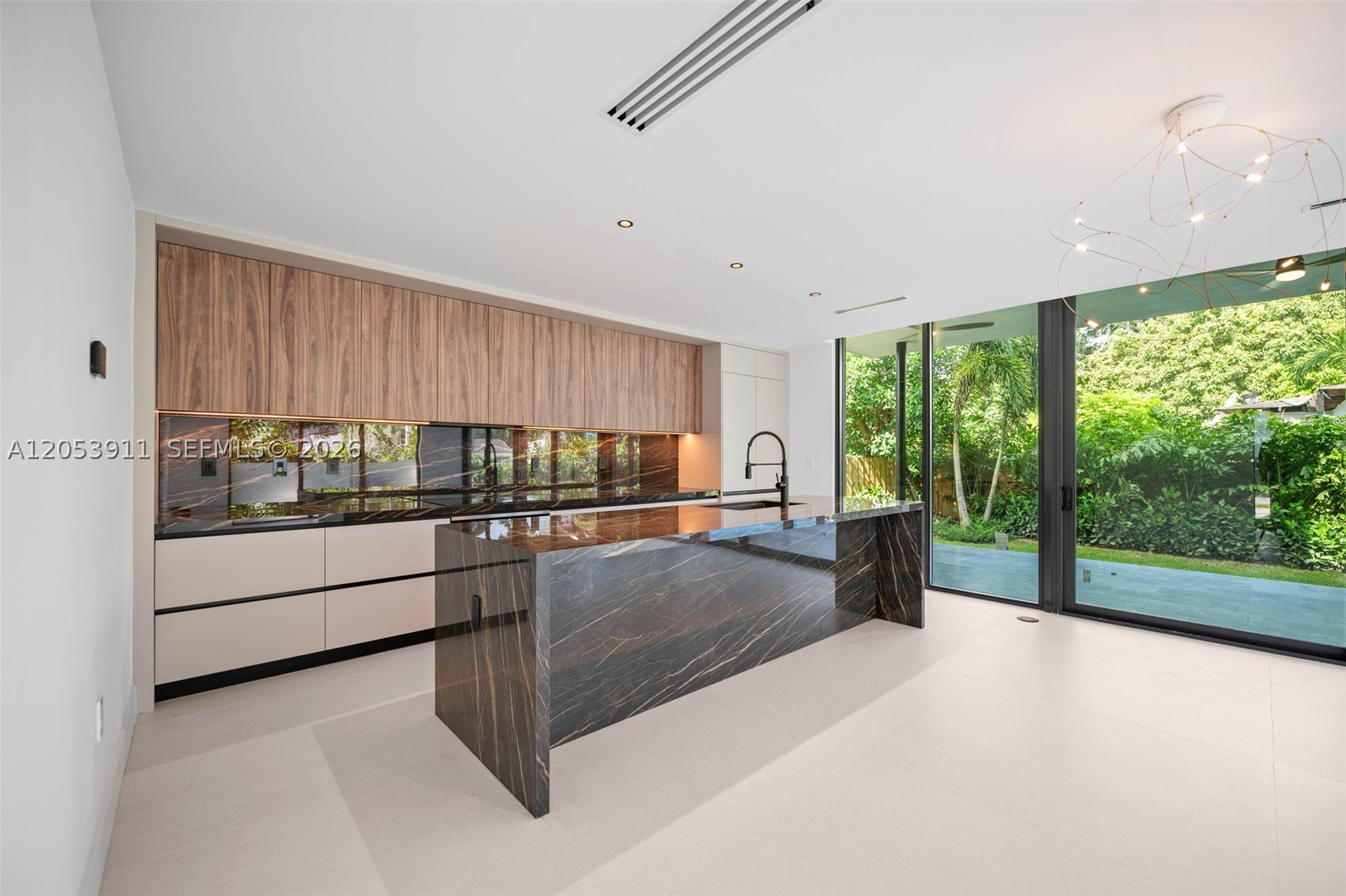 FROW HOMESTEAD - Residential