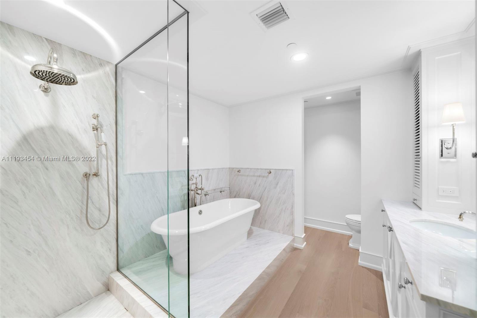MILLENNIUM TOWER RESIDENC - Residential