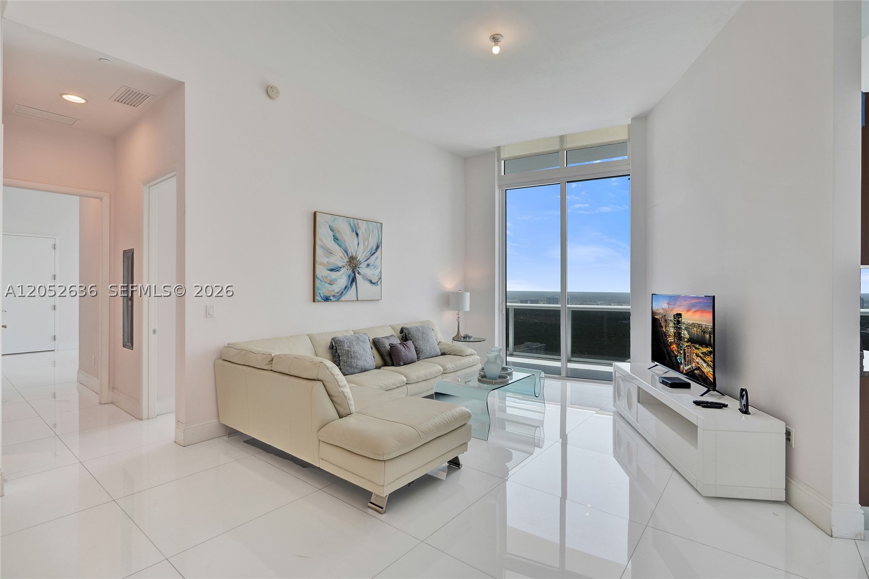 TDR TOWER I CONDO - Residential Lease