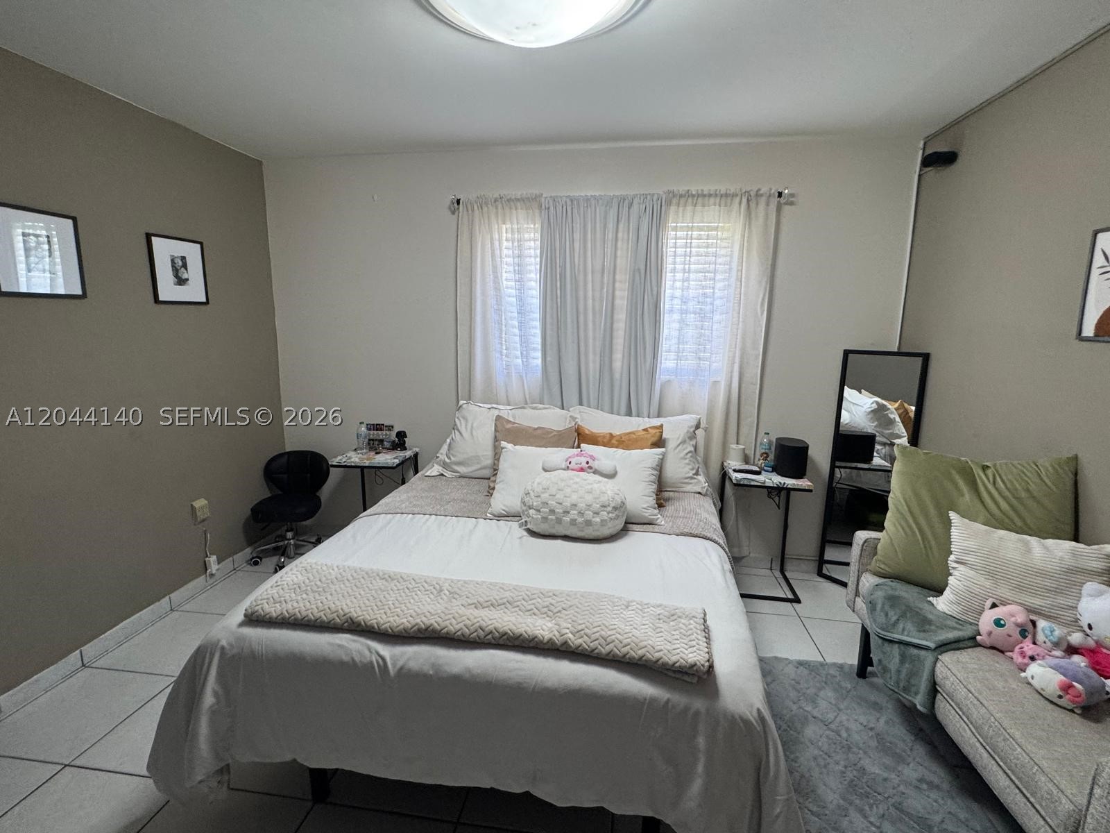 HOLLYWOOD BEACH GARDENS - Residential
