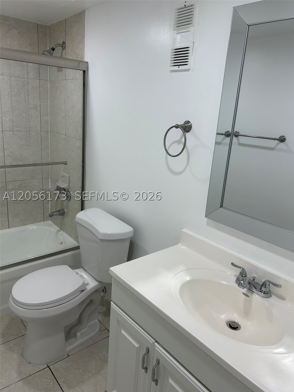 SAMARI LAKE EAST CONDO - Residential Lease