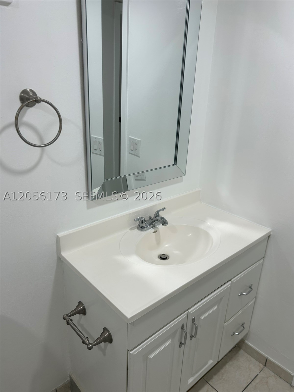 SAMARI LAKE EAST CONDO - Residential Lease