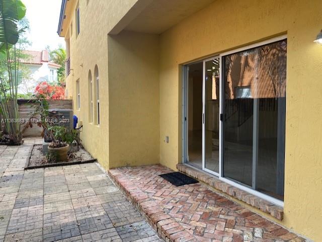 ARC GROVE CONDO - Residential Lease
