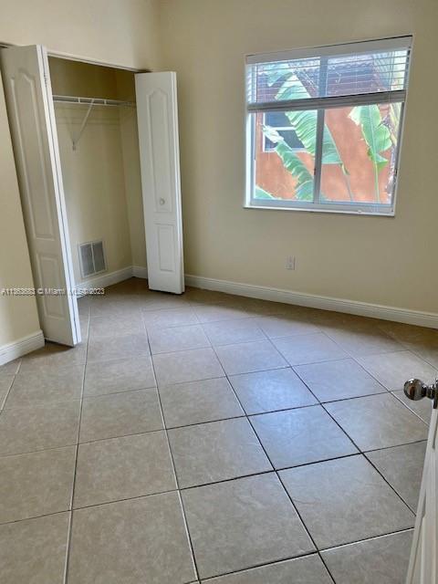 ARC GROVE CONDO - Residential Lease