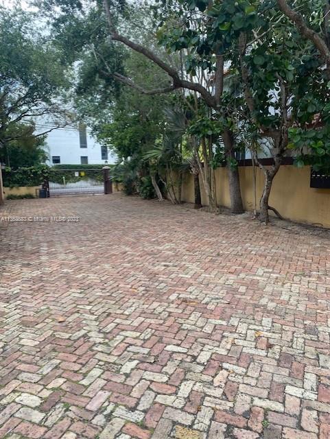 ARC GROVE CONDO - Residential Lease