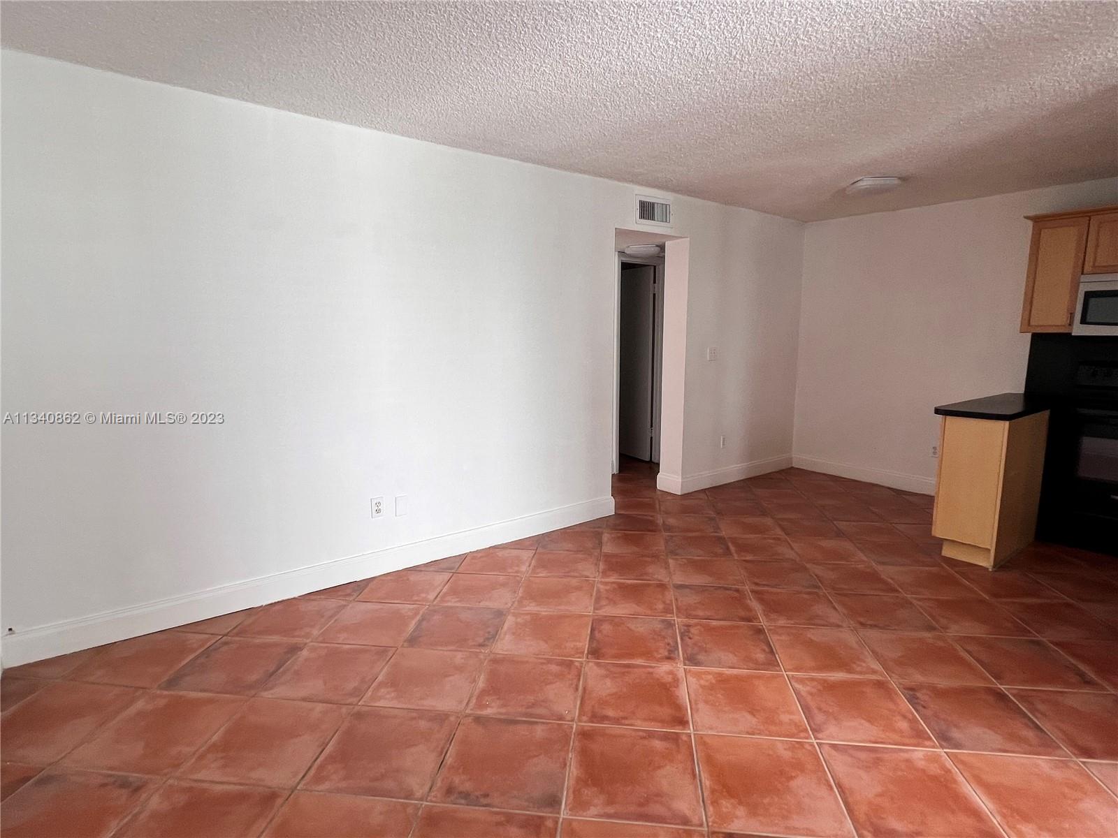 NORTH BAY VILLAS CONDO - Residential Lease
