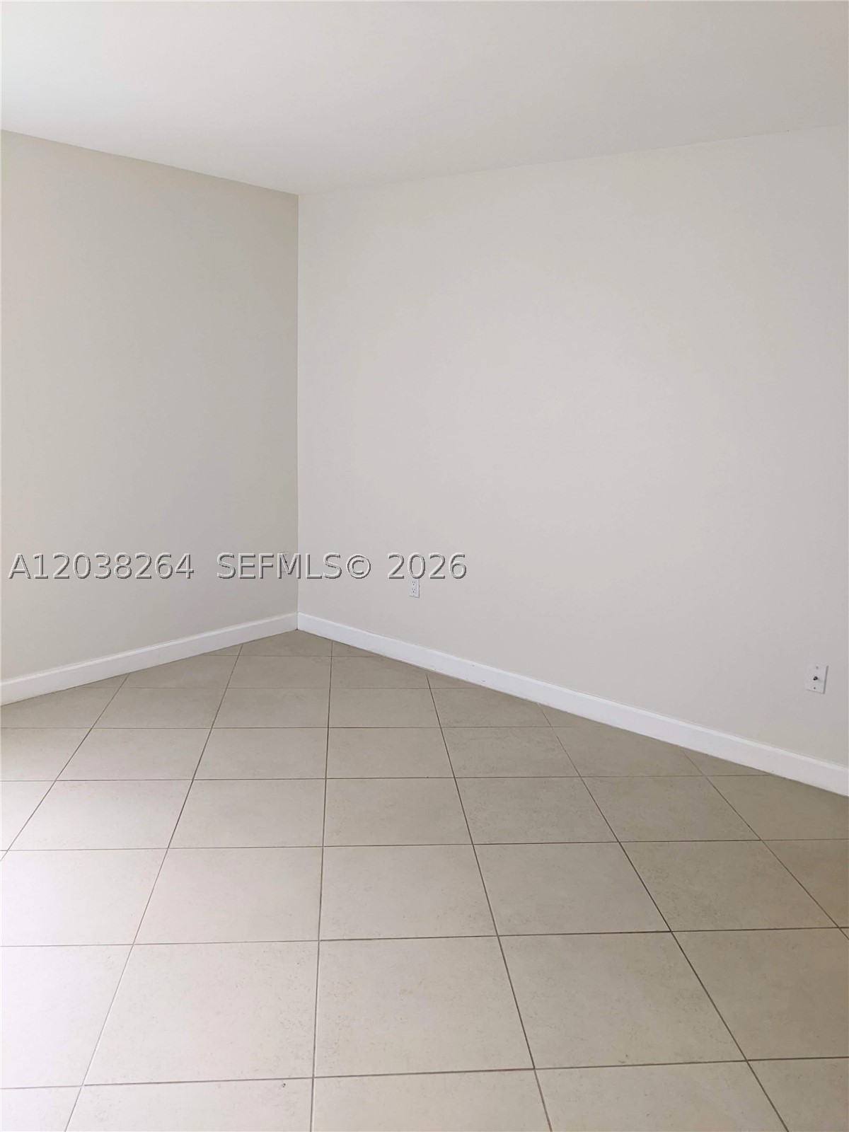 BELASERA AT PINE ISLAND C - Residential Lease