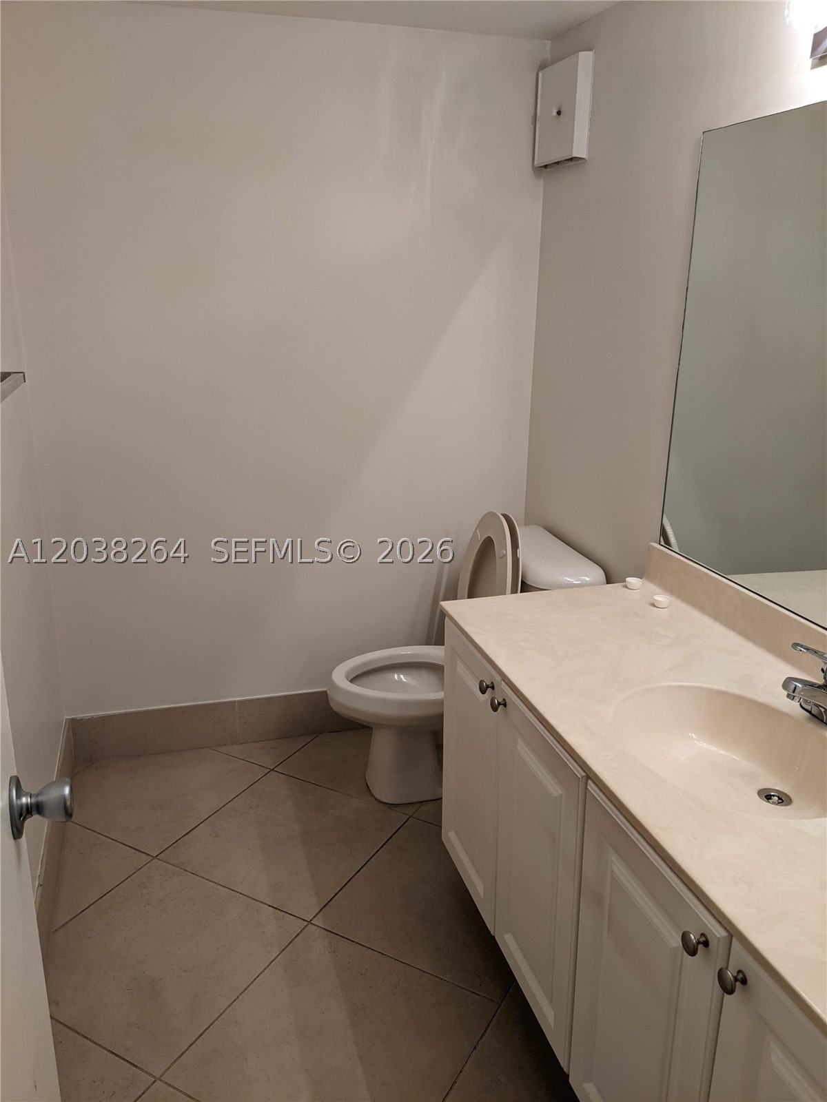 BELASERA AT PINE ISLAND C - Residential Lease