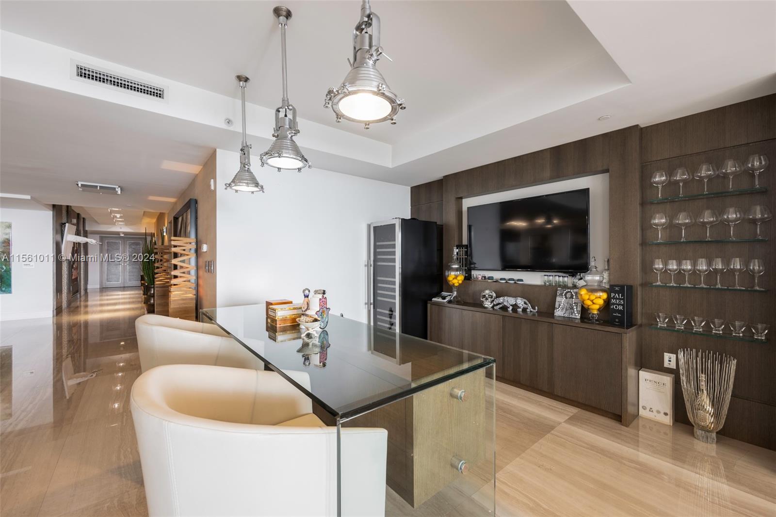 OCEAN HOUSE CONDO - Residential Lease
