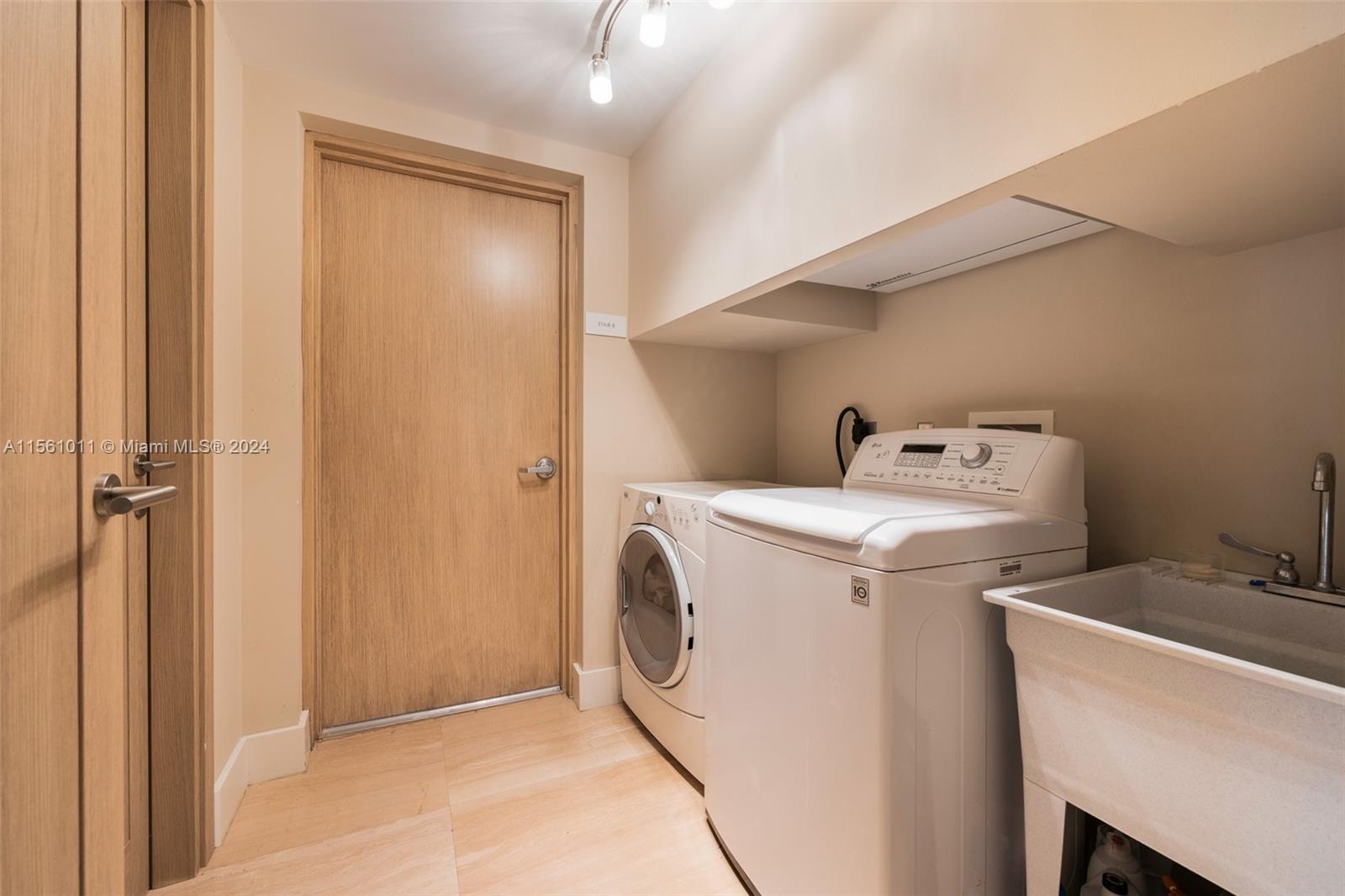 OCEAN HOUSE CONDO - Residential Lease