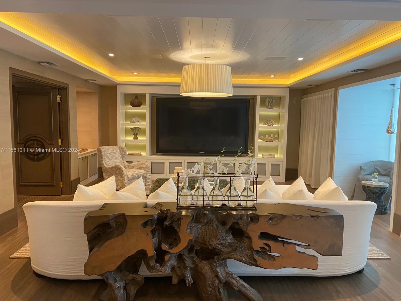 OCEAN HOUSE CONDO - Residential Lease