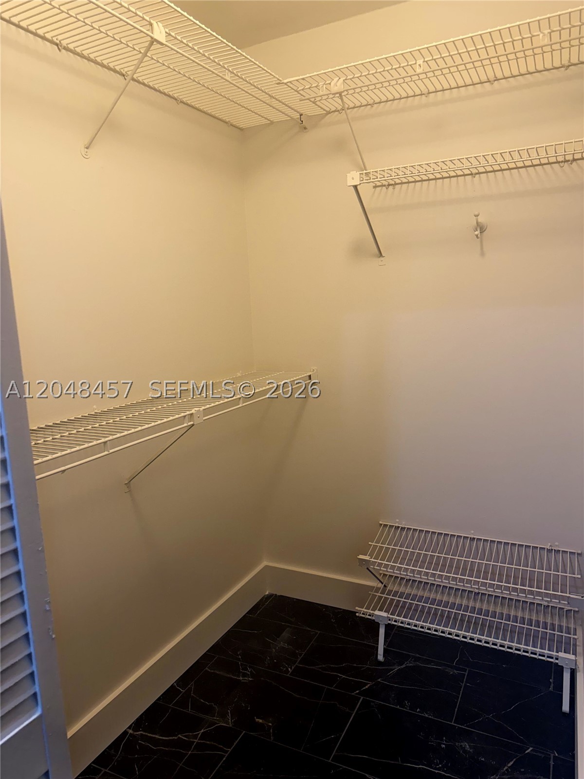 GREENGLADES CONDO13 - Residential Lease