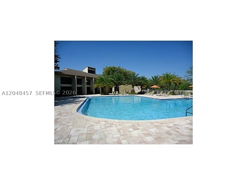 GREENGLADES CONDO13 - Residential Lease