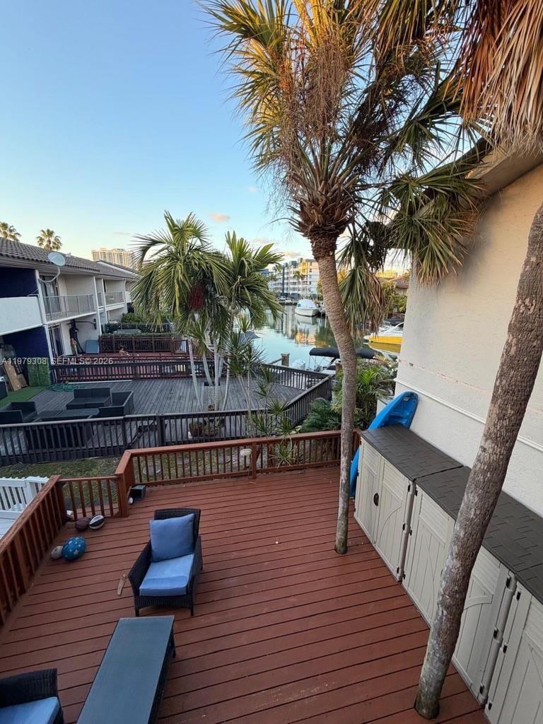 LAKEVIEW TOWNHOMES CONDO - Residential