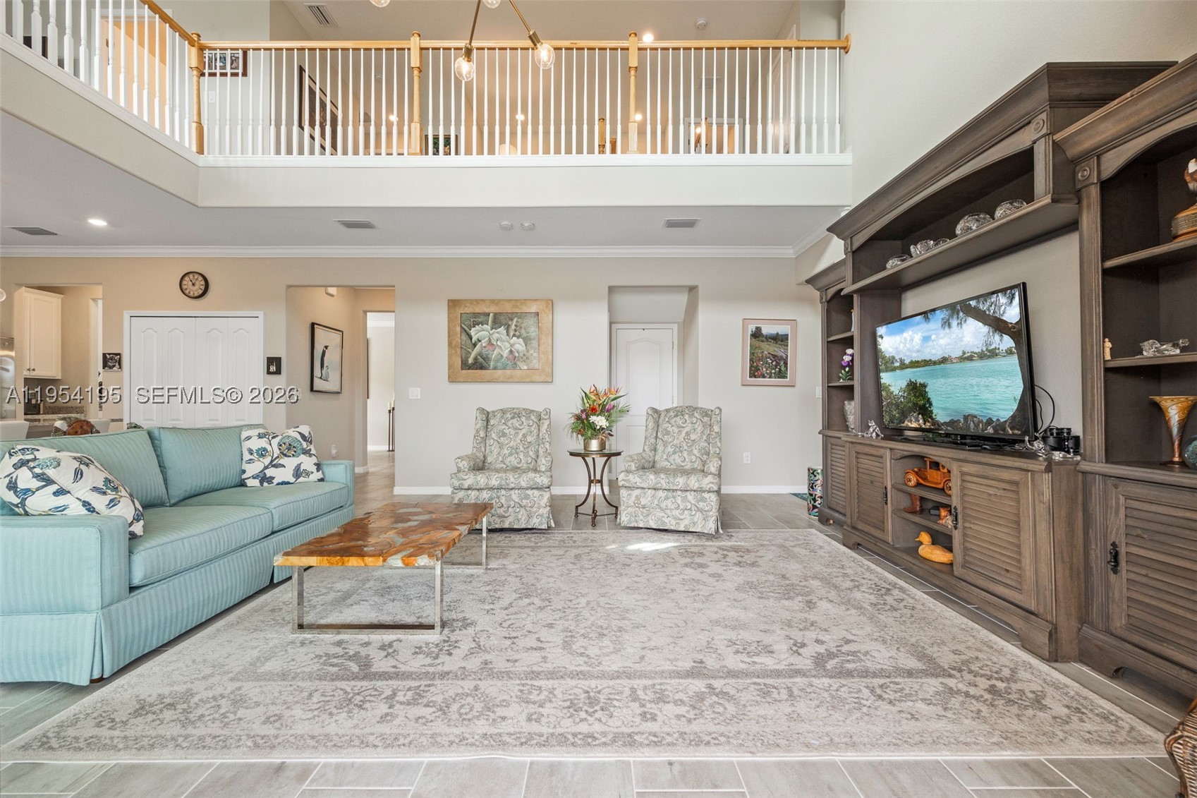 PORTICO - Residential