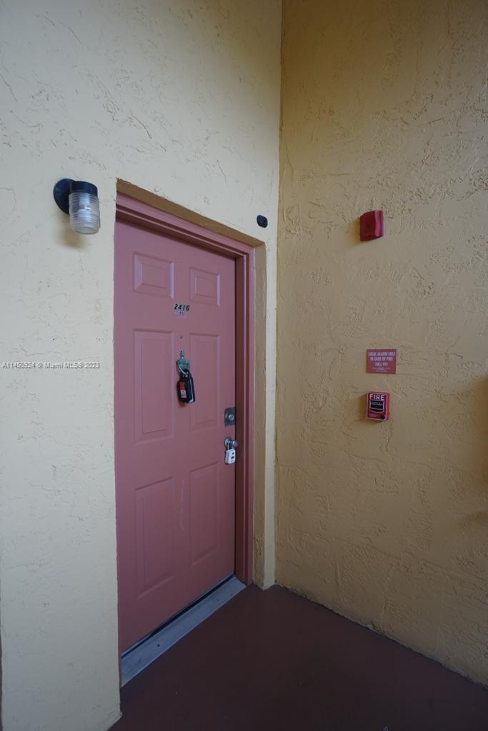 SAILBOAT POINTE CONDO - Residential