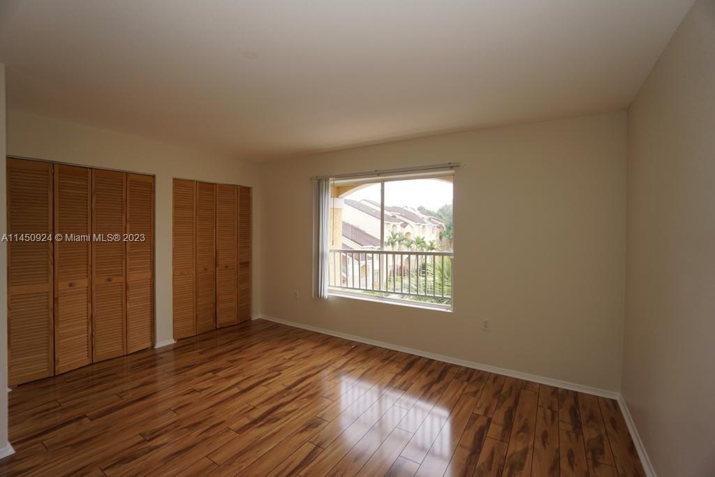 SAILBOAT POINTE CONDO - Residential