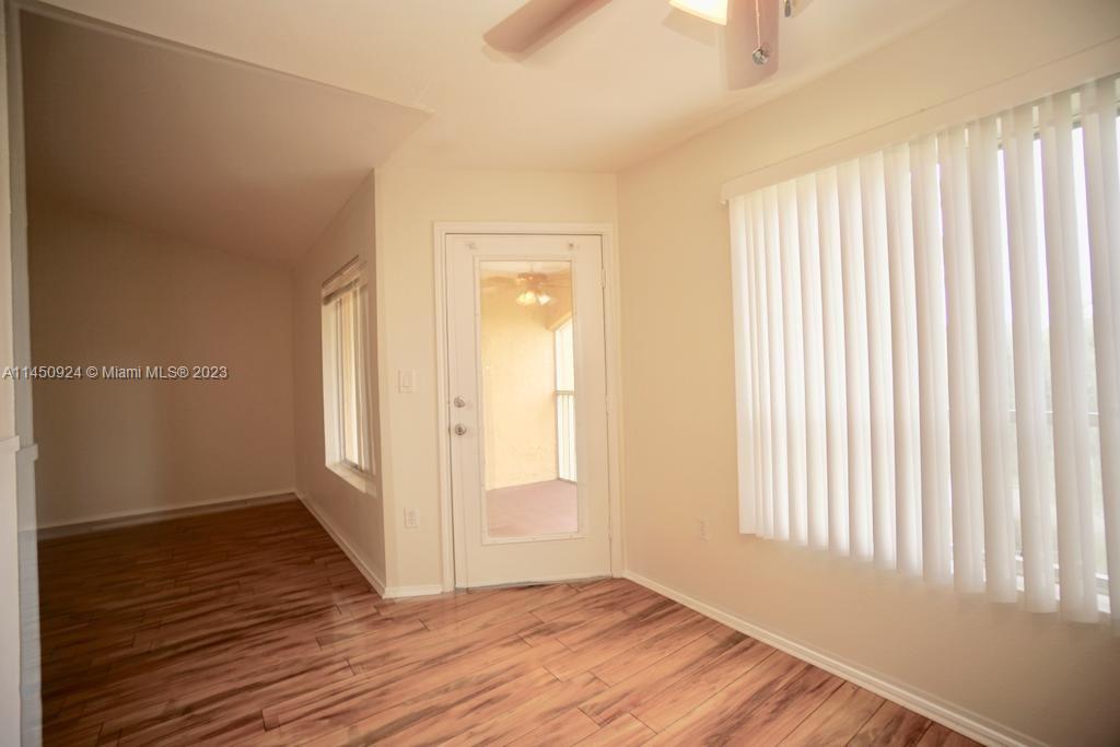 SAILBOAT POINTE CONDO - Residential