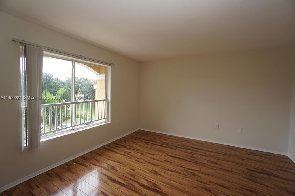 SAILBOAT POINTE CONDO - Residential