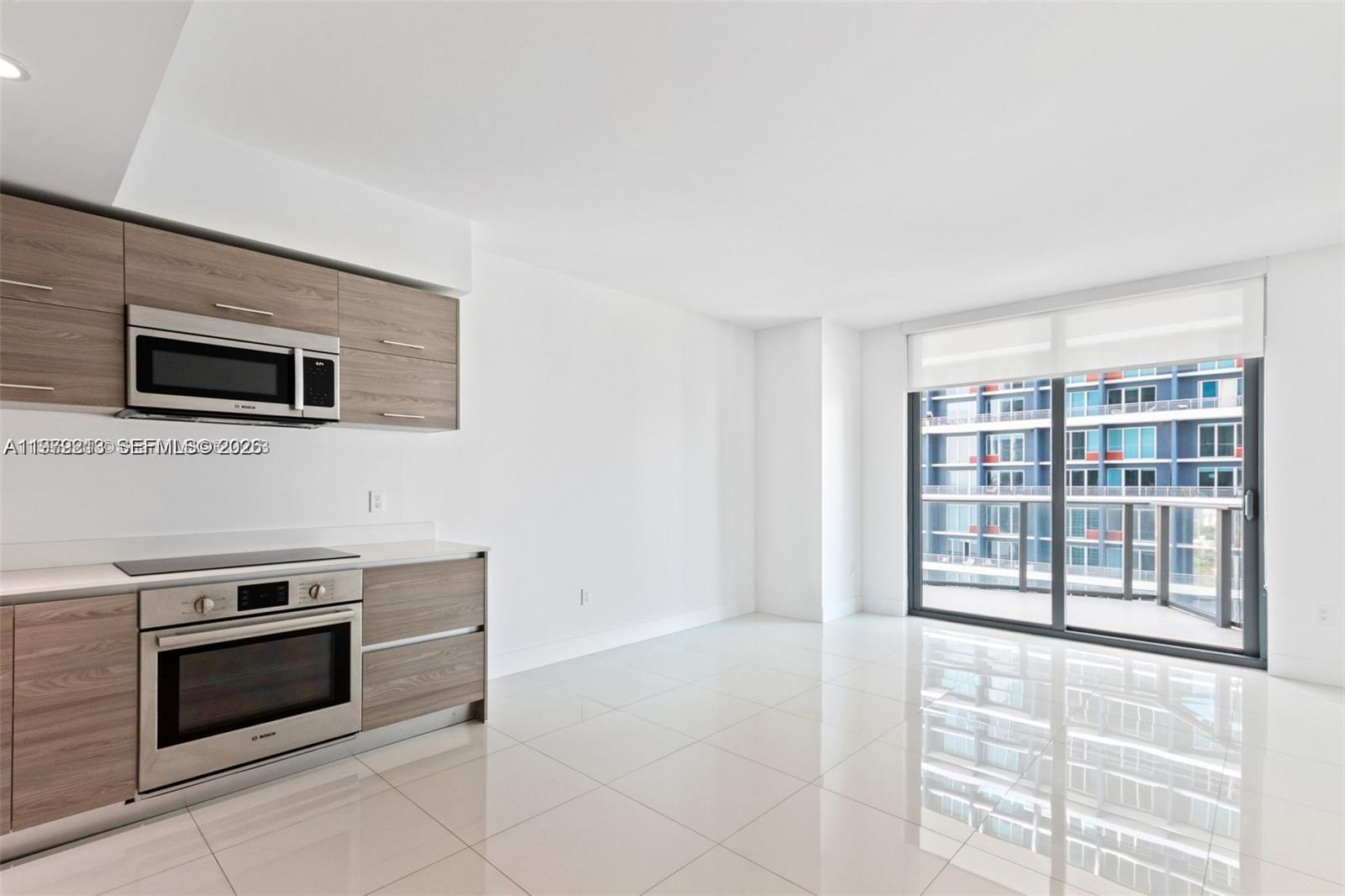1300 S MIAMI AVENUE CONDO - Residential