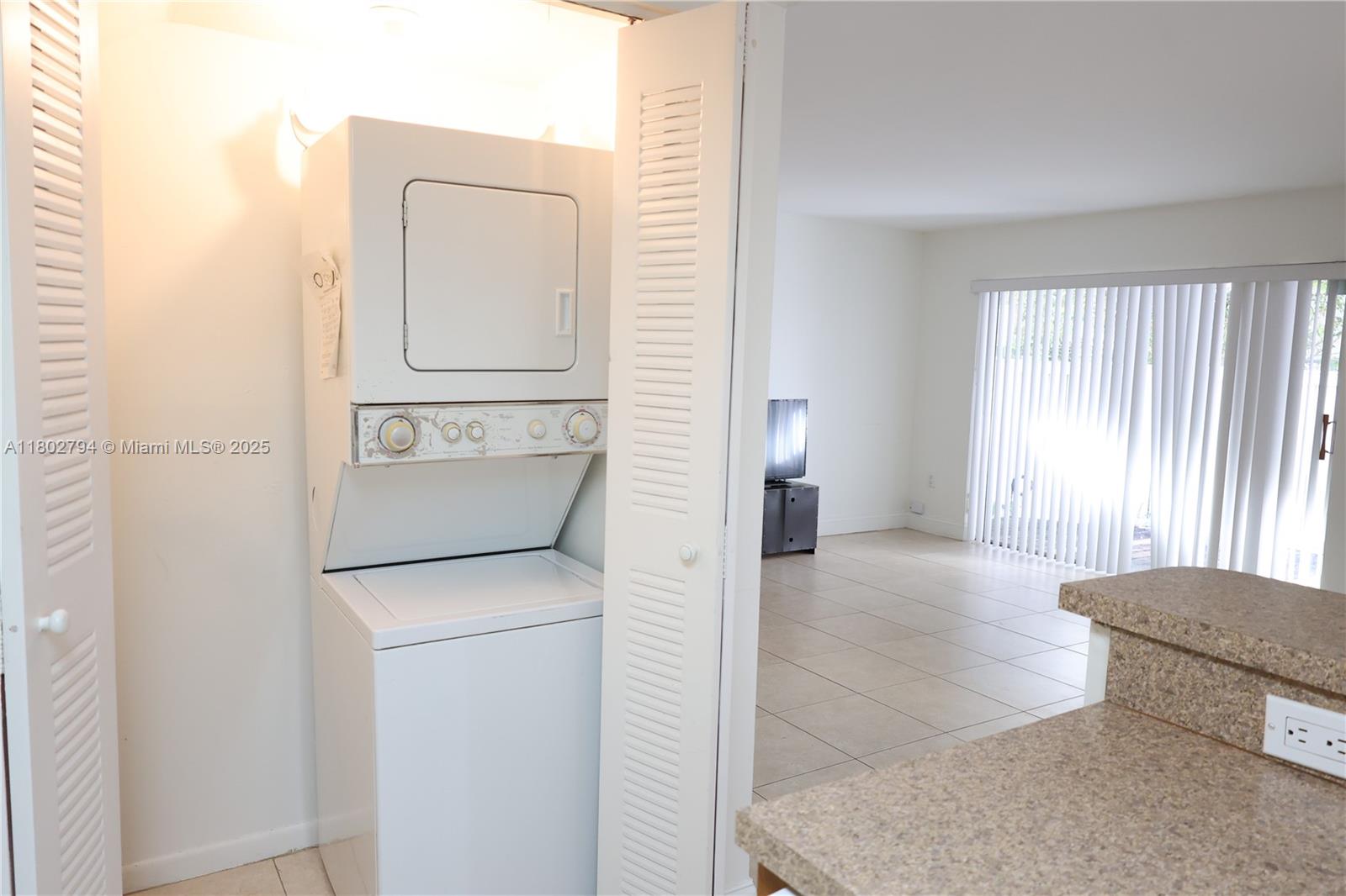 GABLES POINT III CONDO - Residential Lease