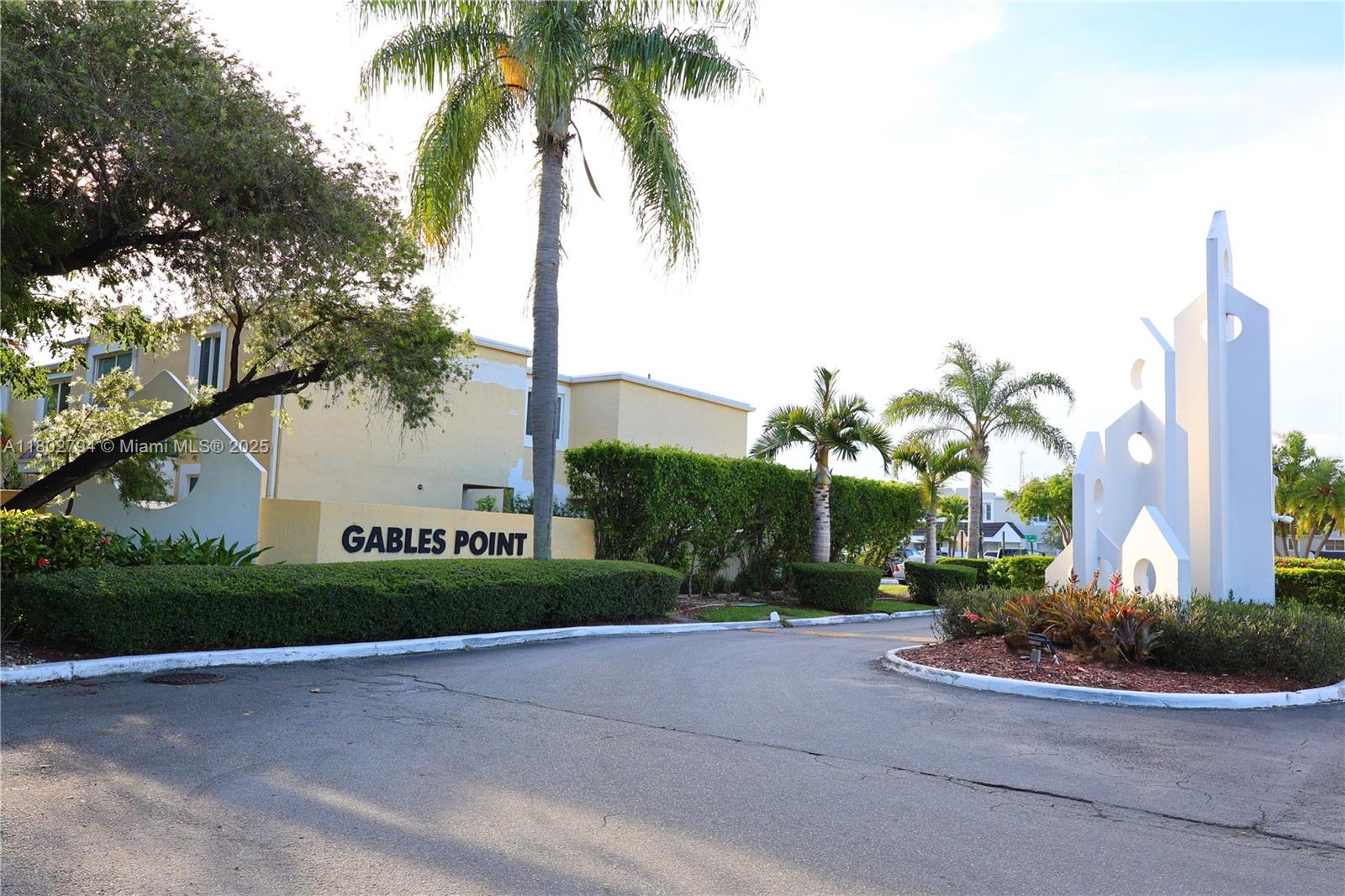 GABLES POINT III CONDO - Residential Lease