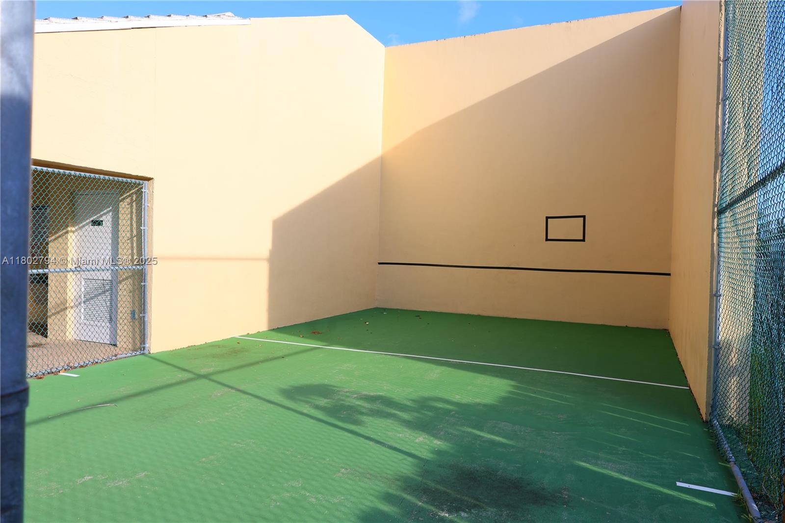 GABLES POINT III CONDO - Residential Lease