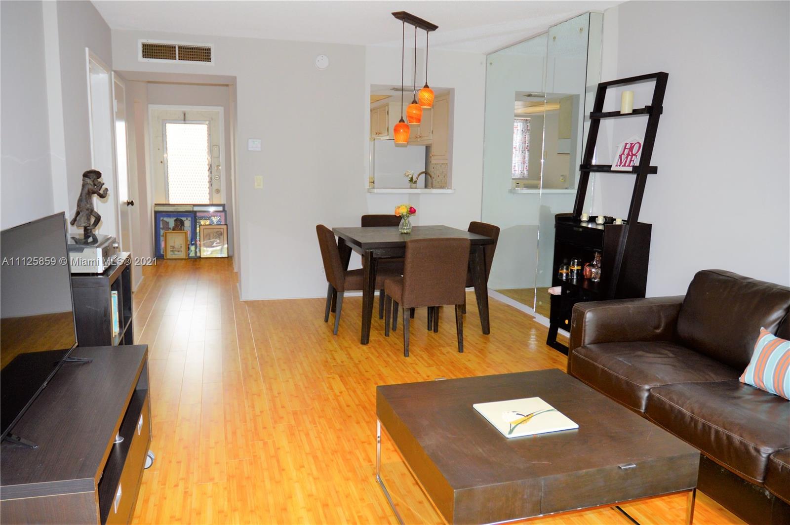 APRIL MIST CONDO - Residential