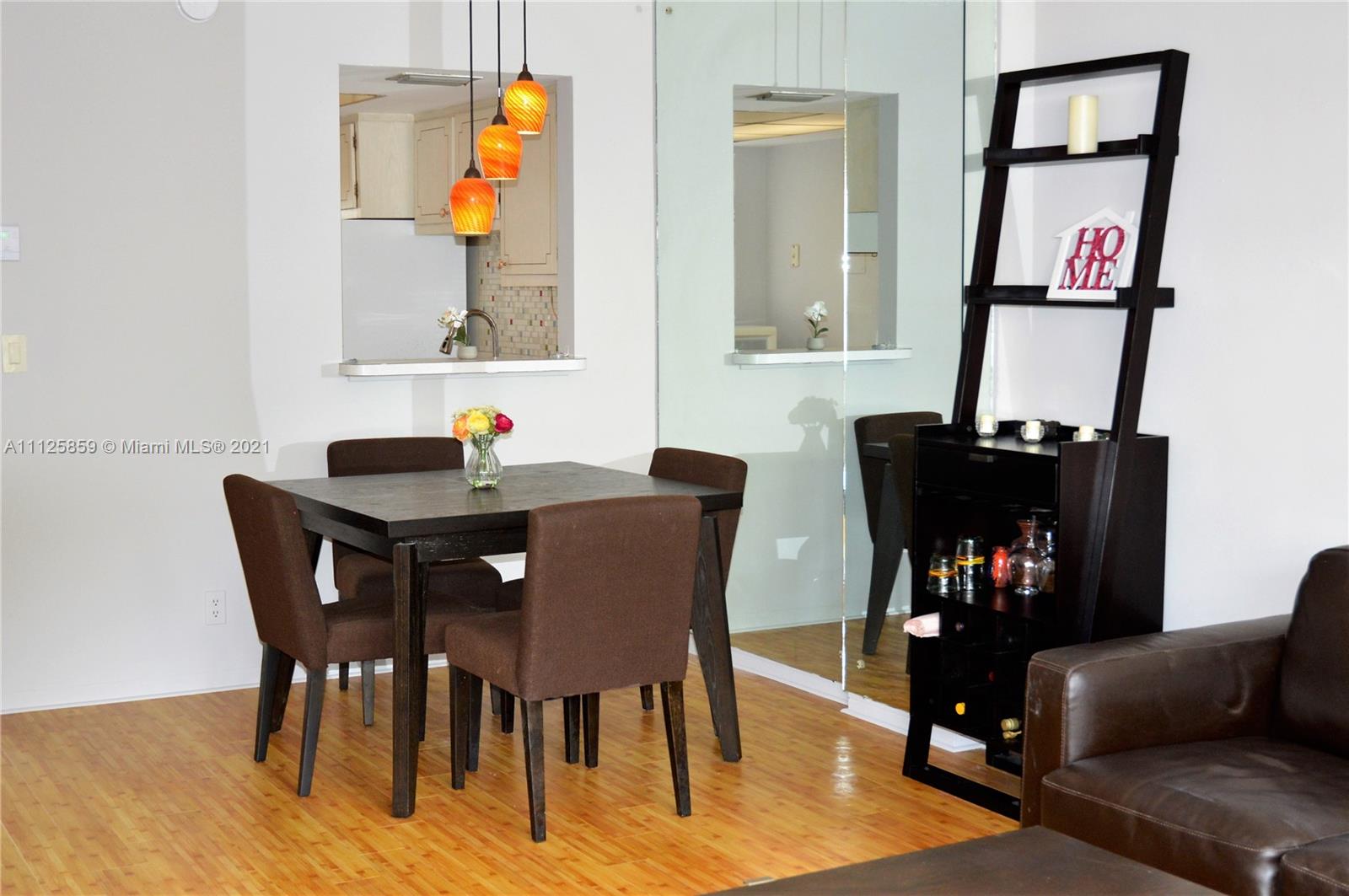 APRIL MIST CONDO - Residential