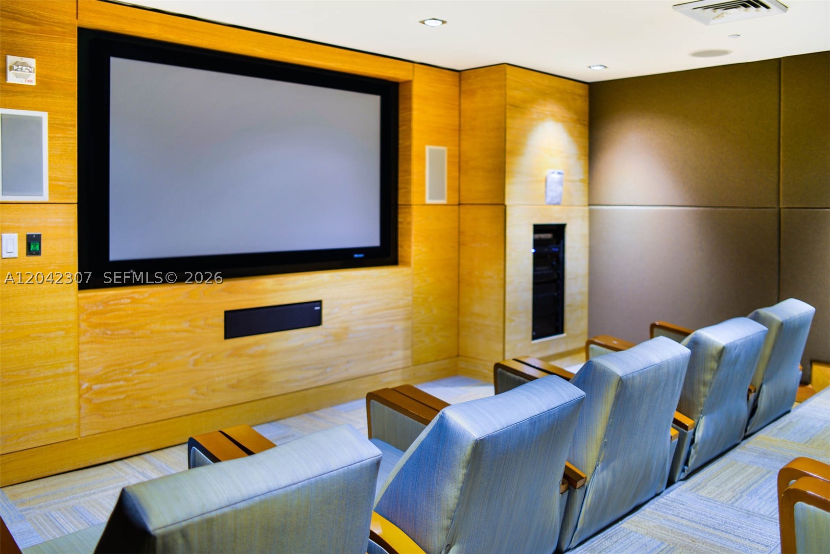 THE PLAZA 851 BRICKELL CO - Residential Lease