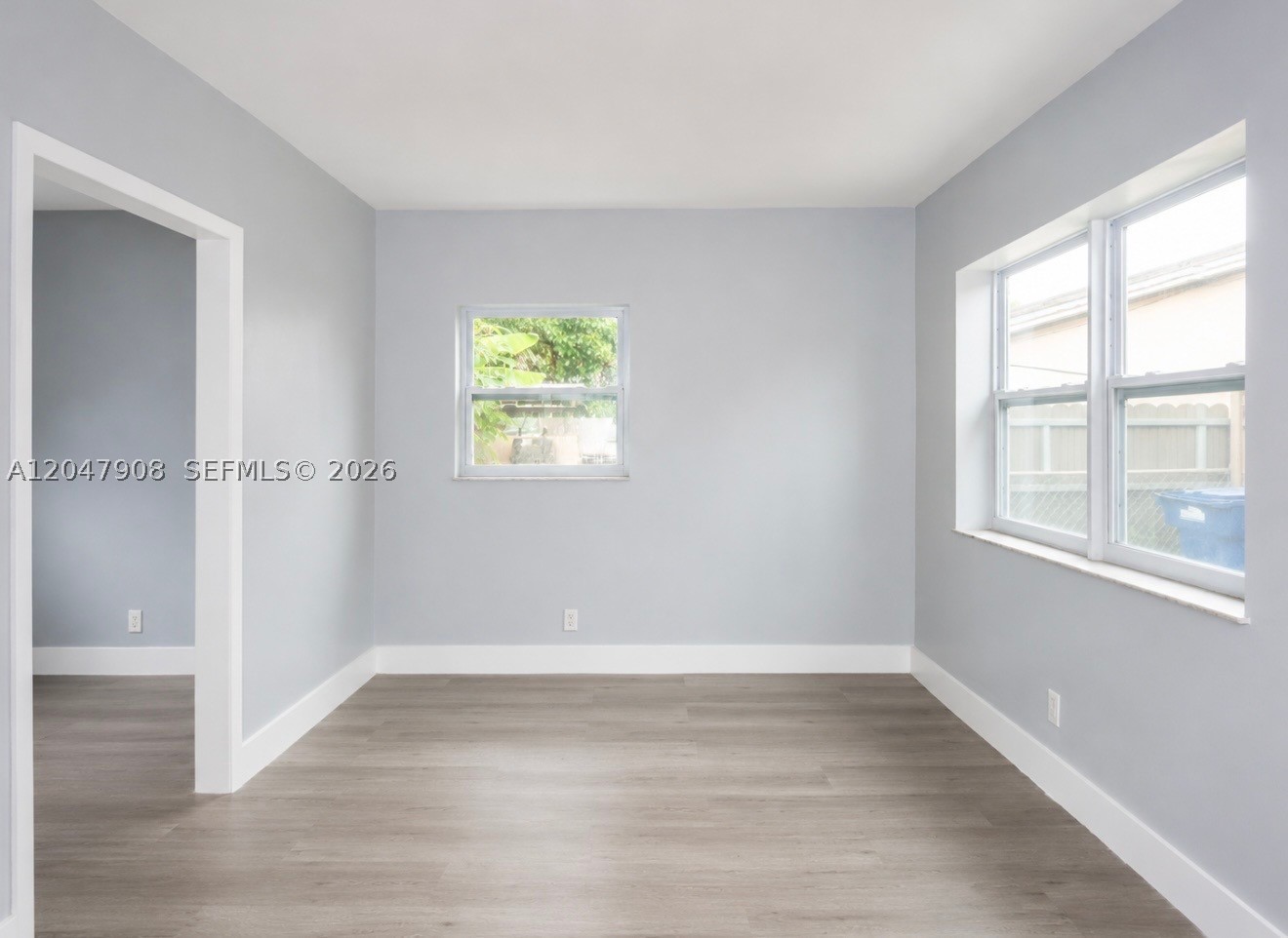 SHORES ESTATES - Residential Lease