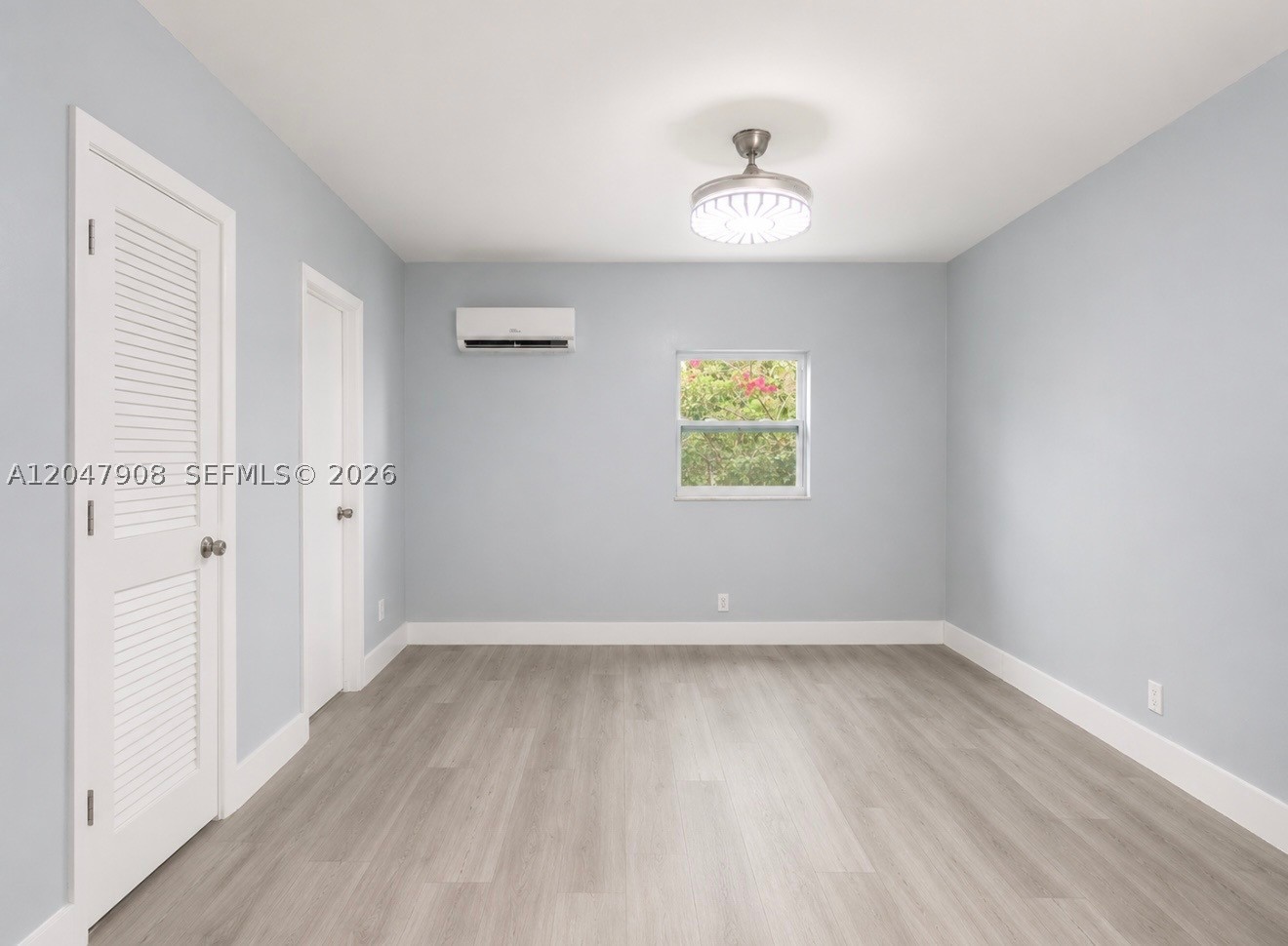 SHORES ESTATES - Residential Lease