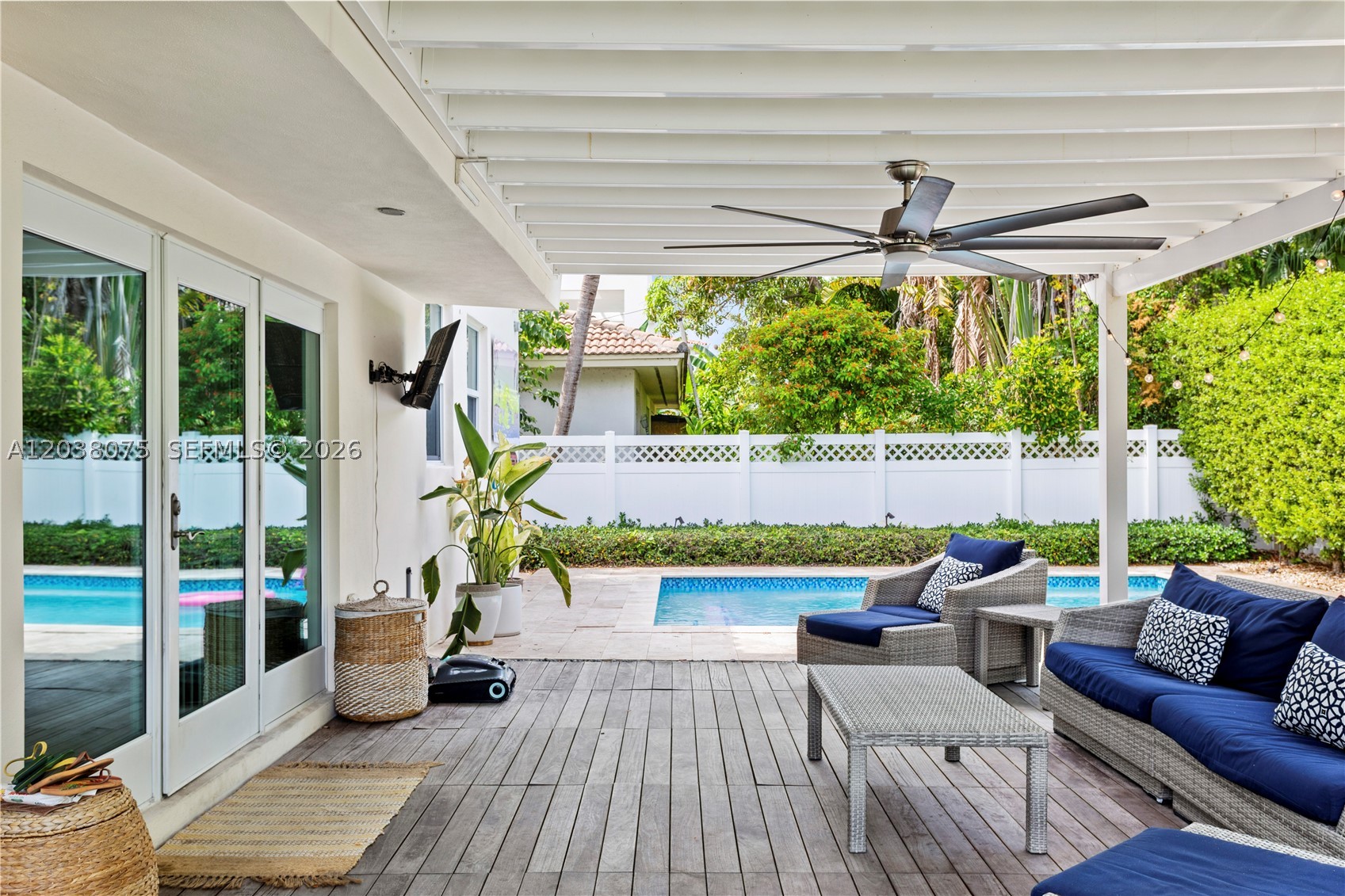 NORTH BAY ISLAND - Residential