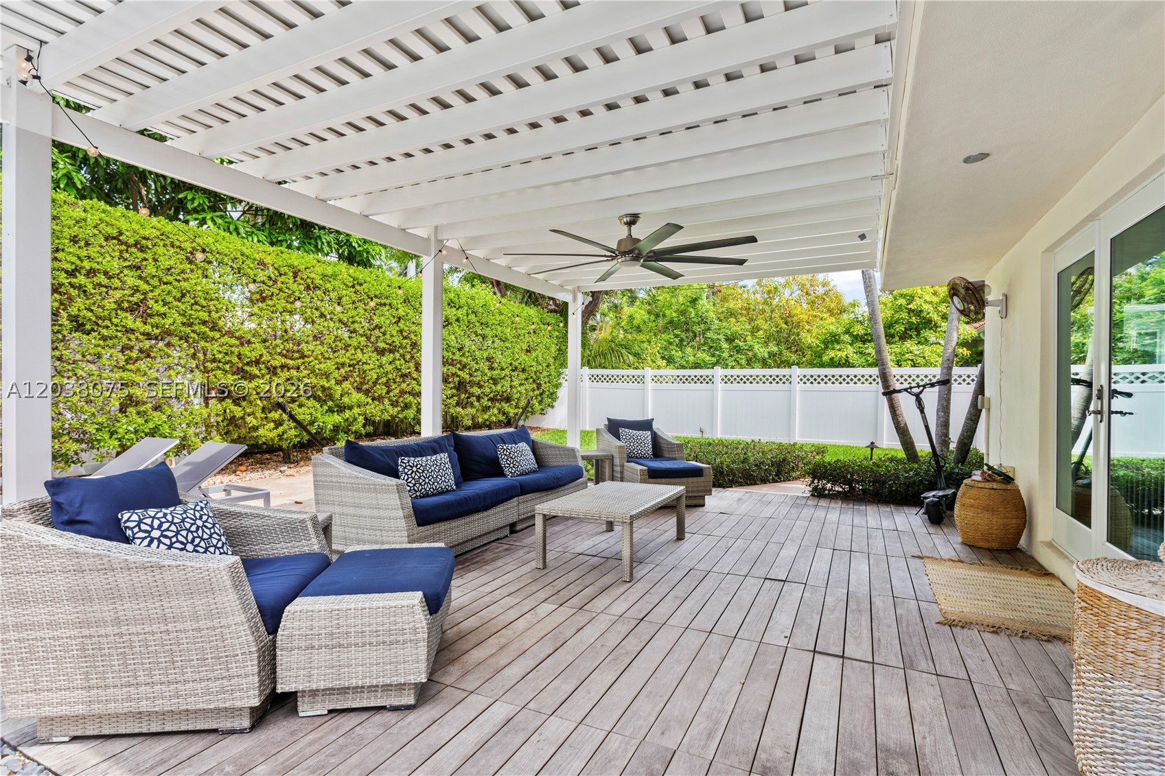 NORTH BAY ISLAND - Residential