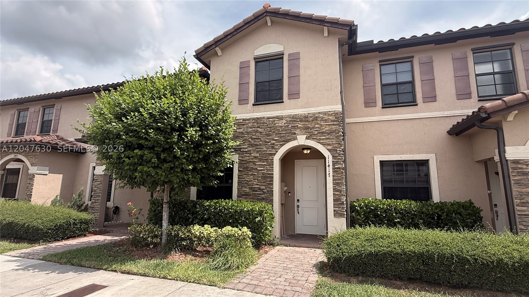 Beautiful and well-maintained 3-bedroom, 2.5-bath townhouse for rent in Artesa! This move-in ready home features tile flooring throughout the first floor, luxury vinyl flooring upstairs, granite countertops, stainless steel appliances, and a spacious fenced backyard with a gazebo—perfect for relaxing or entertaining. Located in a resort-style community offering a swimming pool, fitness center, basketball court, beach volleyball court, and more. Conveniently located near shopping, restaurants, schools, and with easy access to the Turnpike and major highways. Vacant and easy to show. Don't miss this opportunity—it won't last!