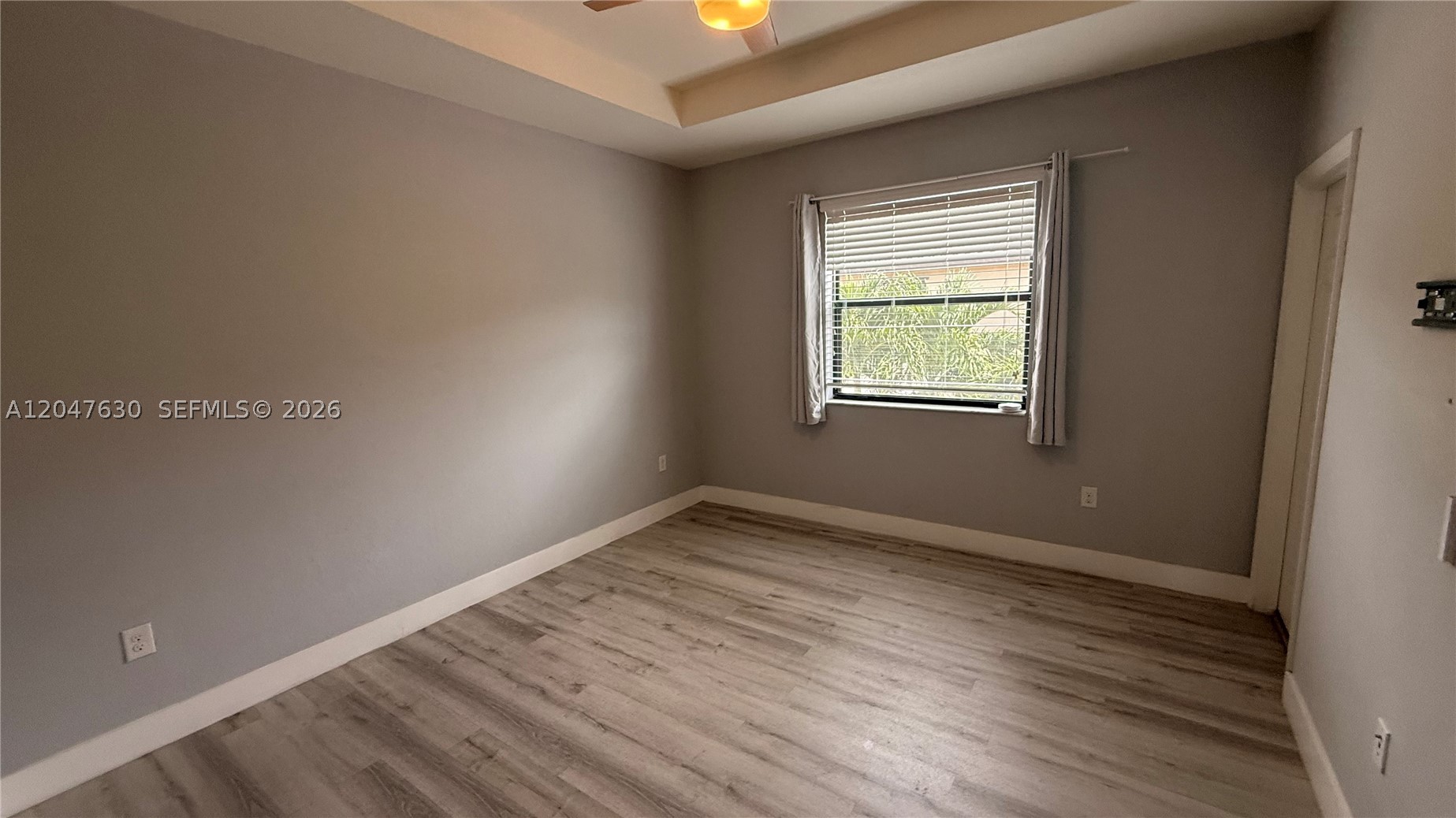COCO PALM ESTATES - Residential Lease