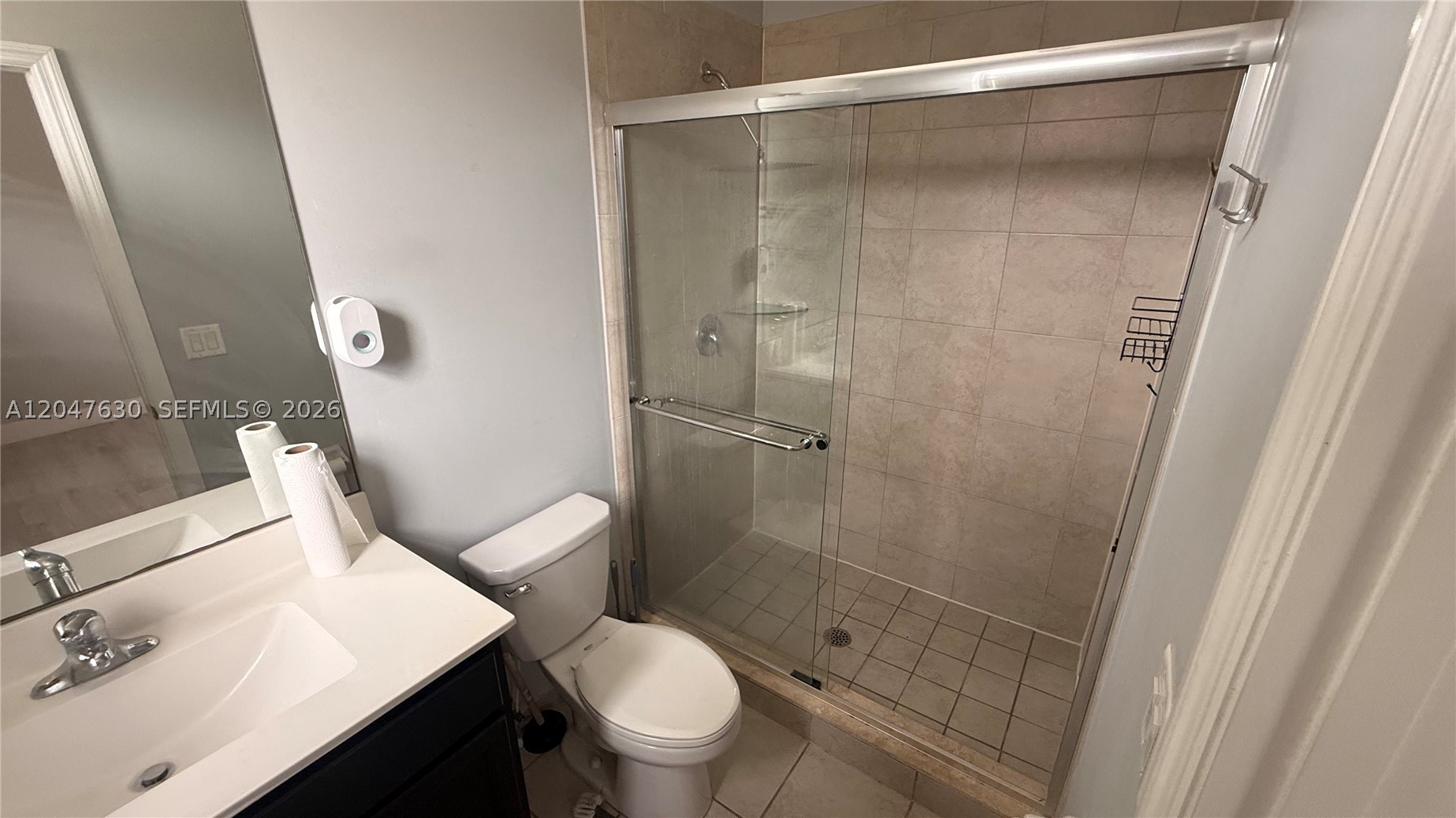 COCO PALM ESTATES - Residential Lease