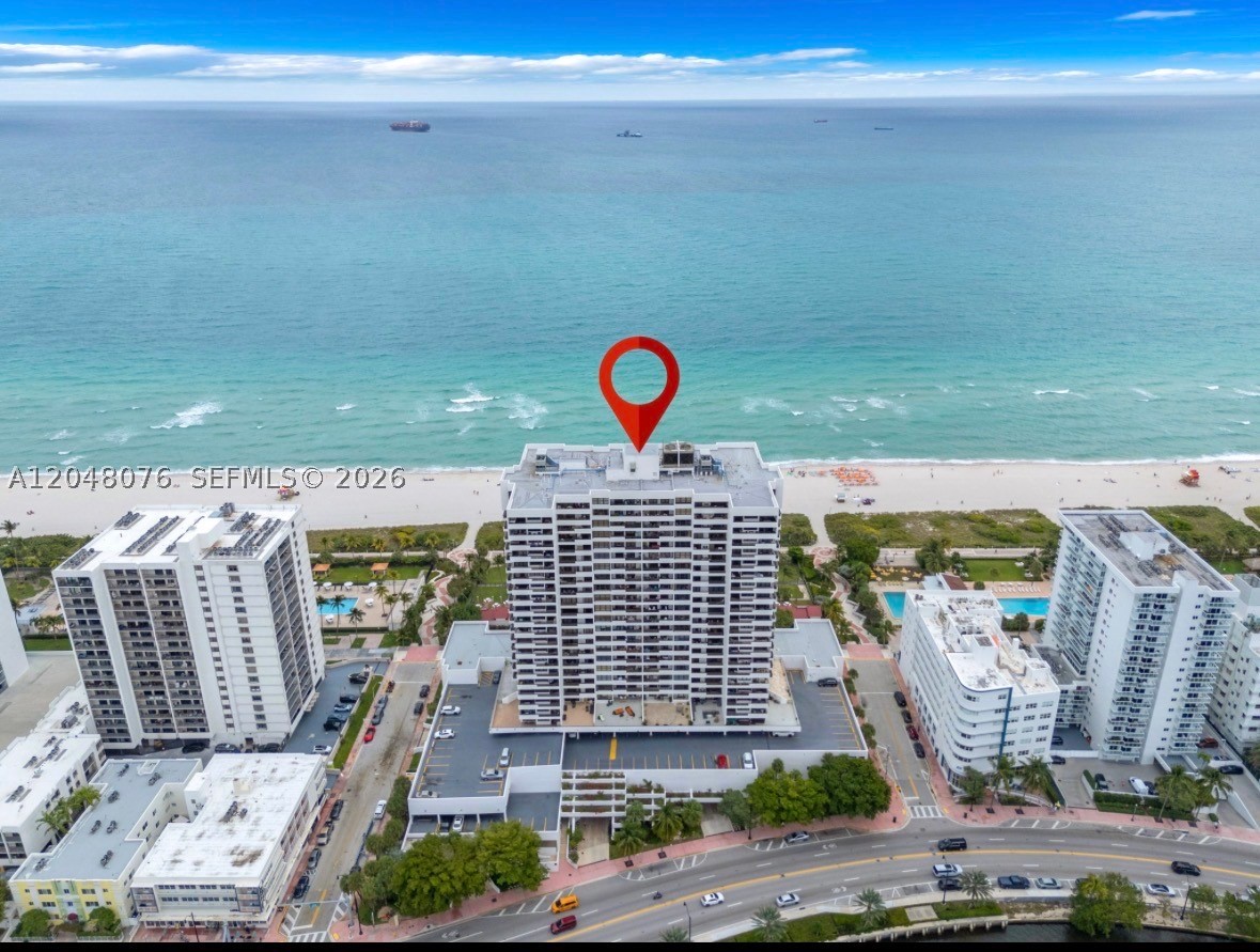 CLUB ATLANTIS CONDO - Residential