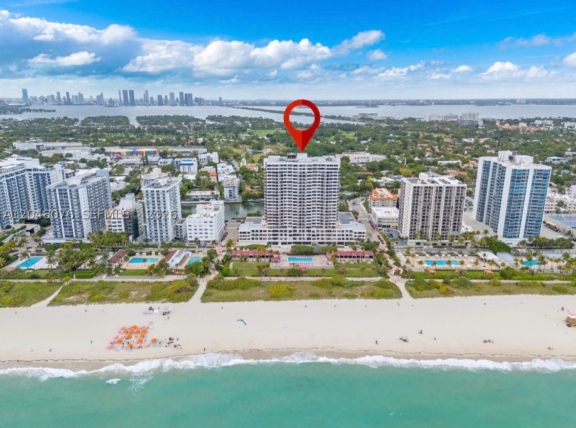 CLUB ATLANTIS CONDO - Residential