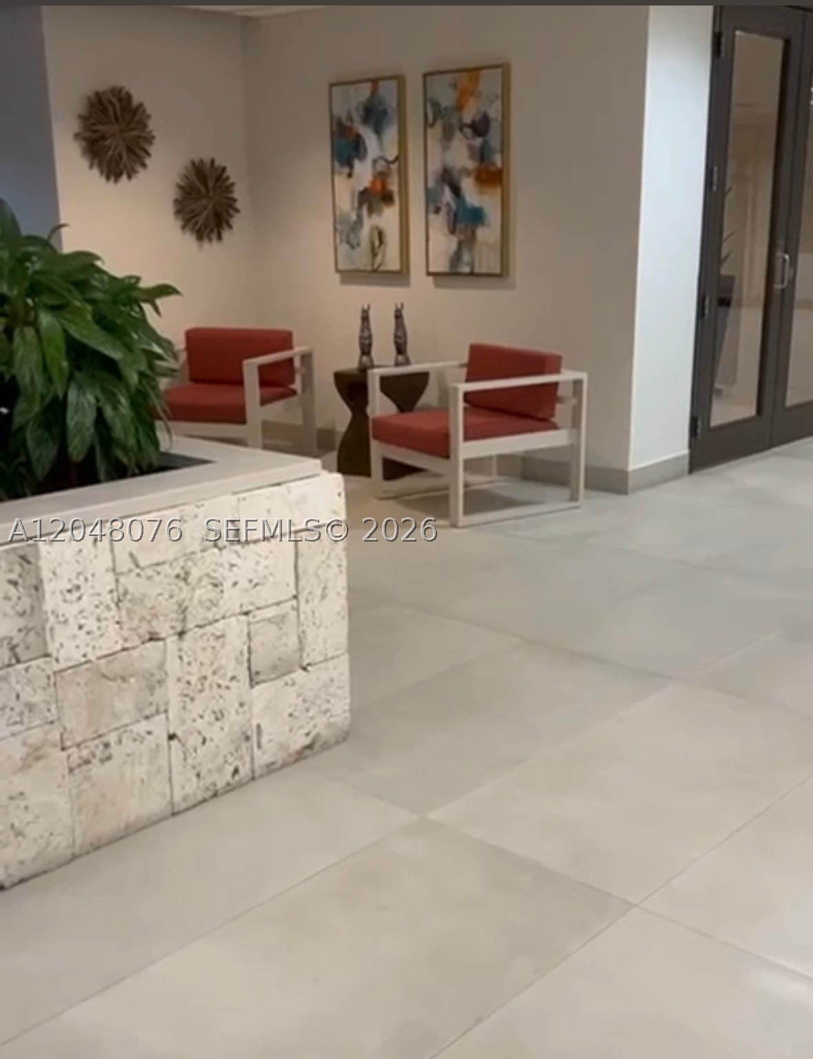 CLUB ATLANTIS CONDO - Residential