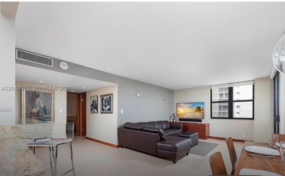 CLUB ATLANTIS CONDO - Residential