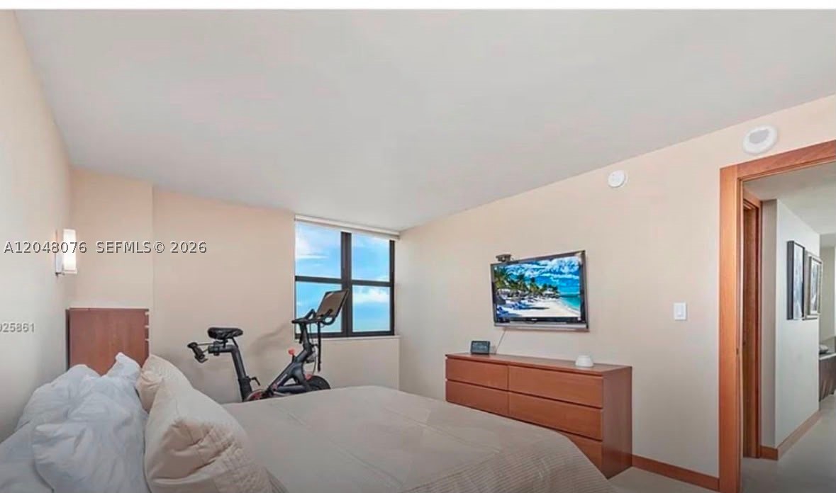 CLUB ATLANTIS CONDO - Residential