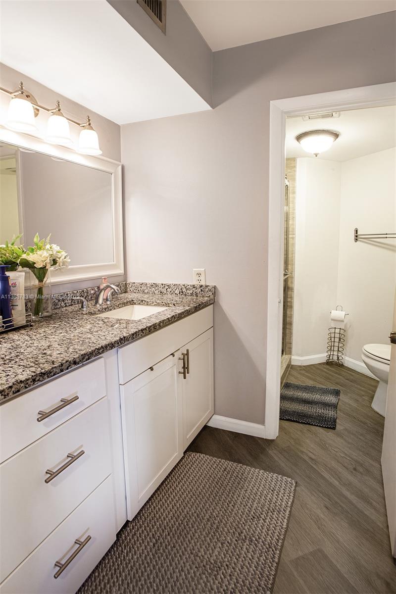 PLANTATION RACQUET CLUB - Residential