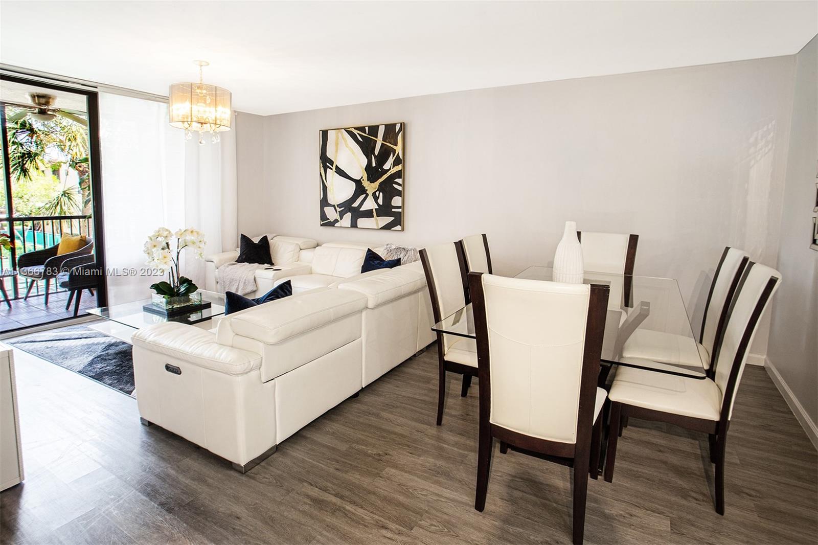 PLANTATION RACQUET CLUB - Residential