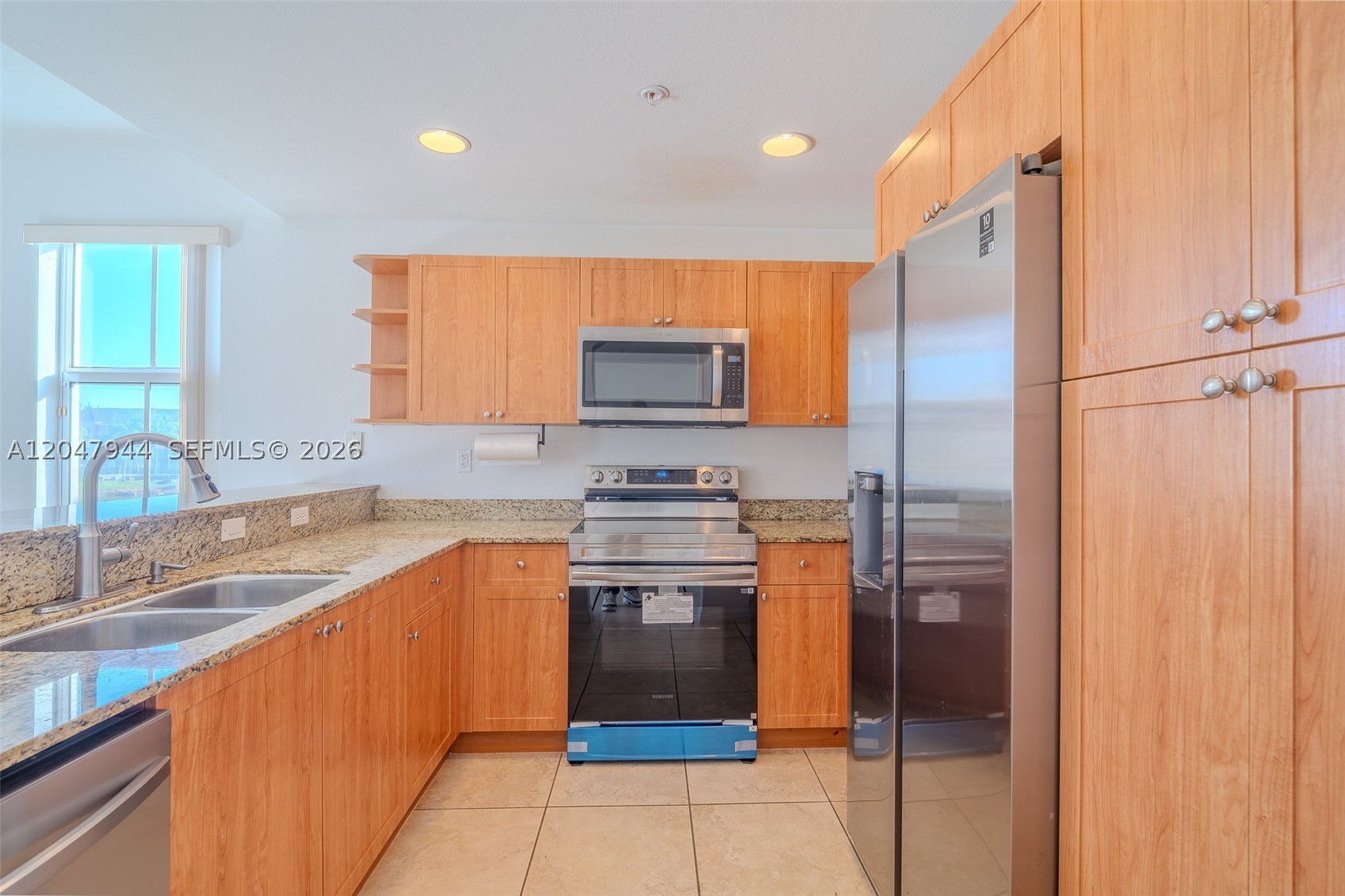 CORONADO AT DORAL V CONDO - Residential Lease
