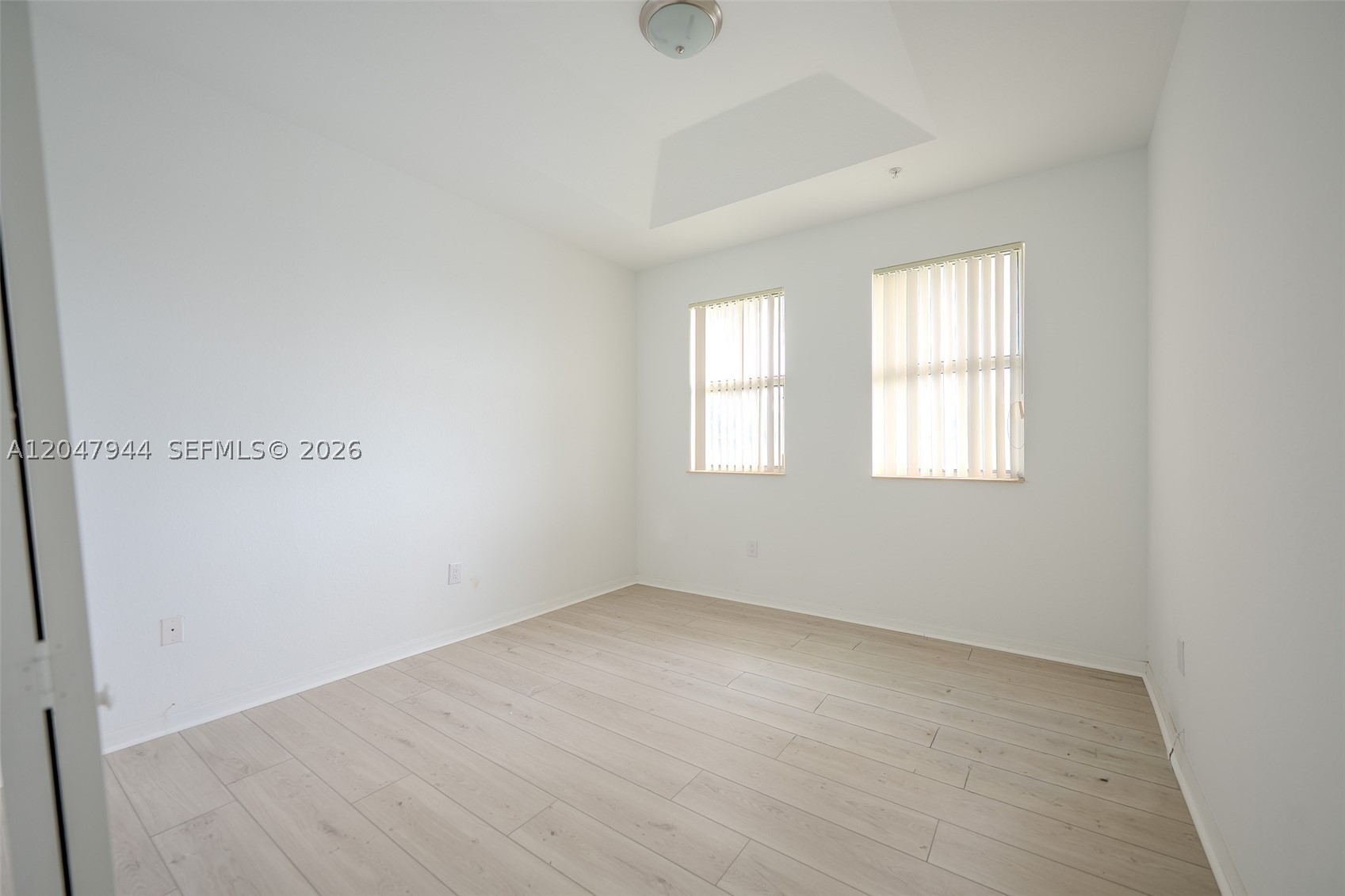 CORONADO AT DORAL V CONDO - Residential Lease