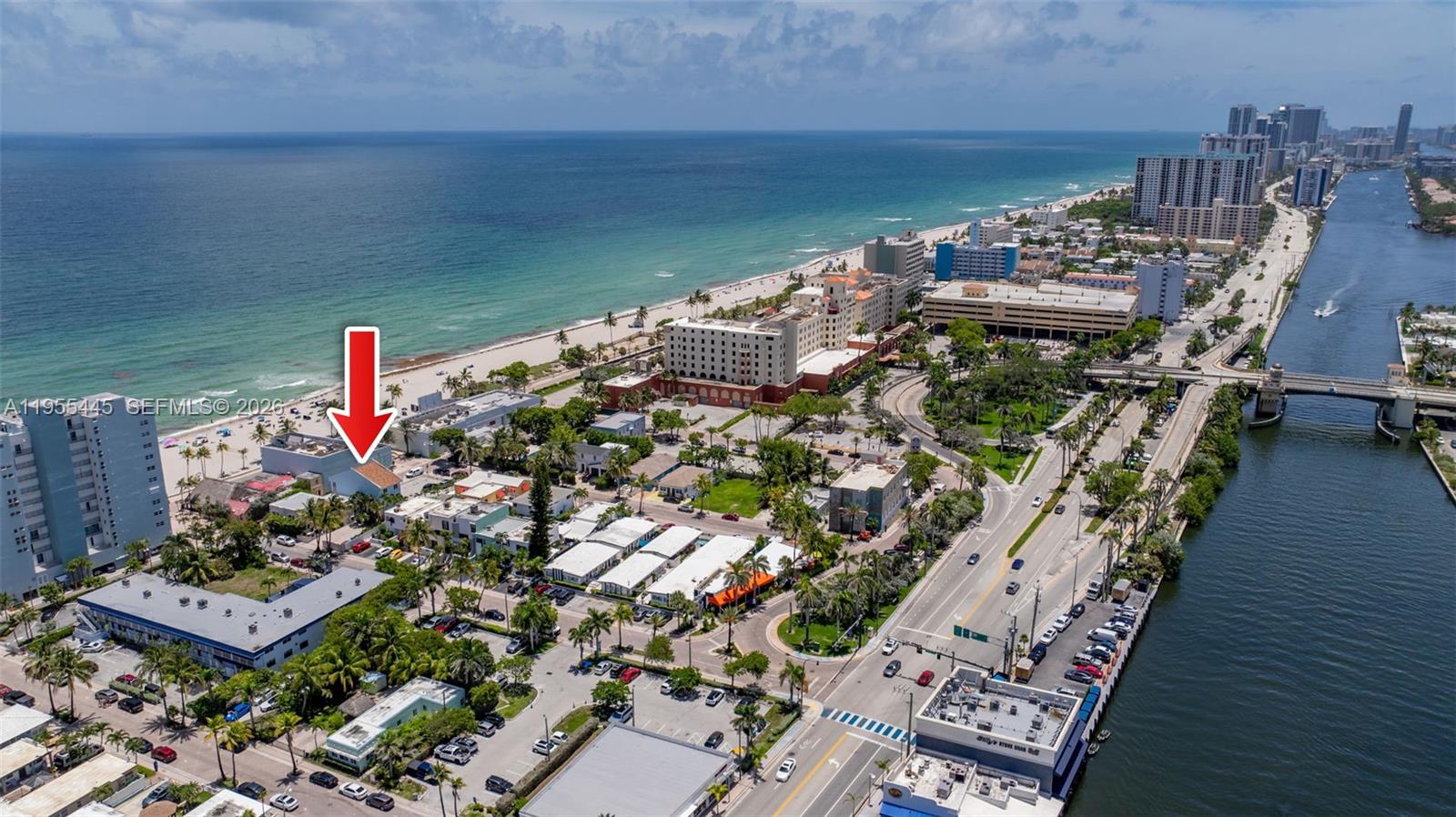 HOLLYWOOD BEACH - Residential