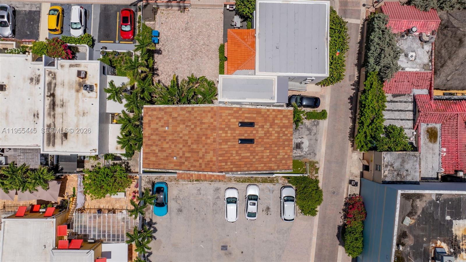 HOLLYWOOD BEACH - Residential
